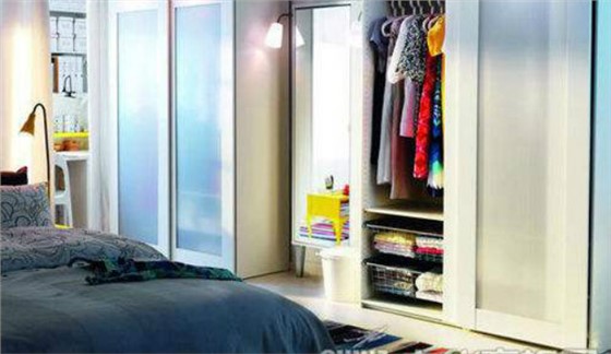 212衣柜鏡子如何正確安裝，安裝流程有什么注意事項(xiàng)