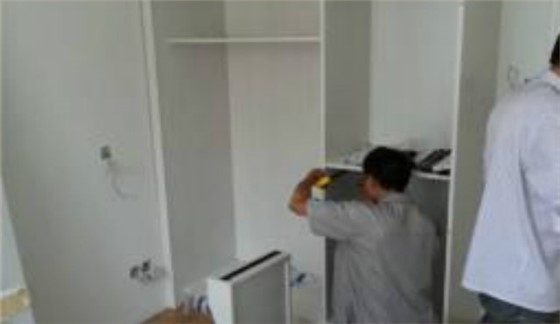 衣柜安裝公司哪個(gè)好，衣柜安裝公司現(xiàn)在的情況