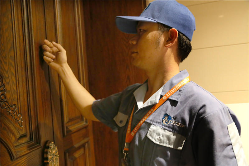 左右手家居安裝師傅：堅守契約精神，對違約行為大聲說不