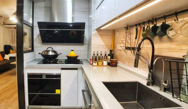 廚房櫥柜臺(tái)下盆的安裝分哪幾個(gè)步驟進(jìn)行？安裝經(jīng)驗(yàn)攻略總結(jié)有哪些