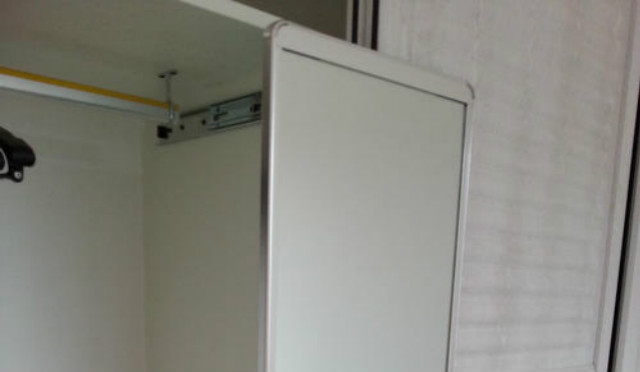 191衣柜旋轉(zhuǎn)鏡子安裝方法有哪些步驟，需要做什么流程