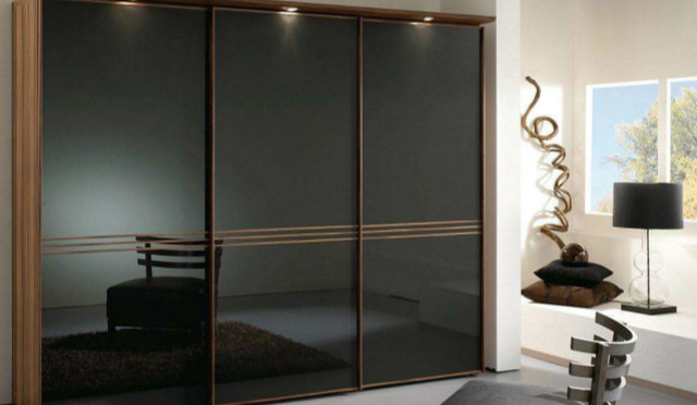 181平開門衣柜鏡子安裝方法分那幾步，正確的注意事項(xiàng)是什么？