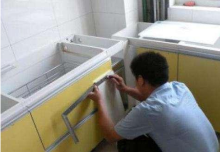 泉州家具維修材料：家具維修行情怎么樣，要怎么賺錢？