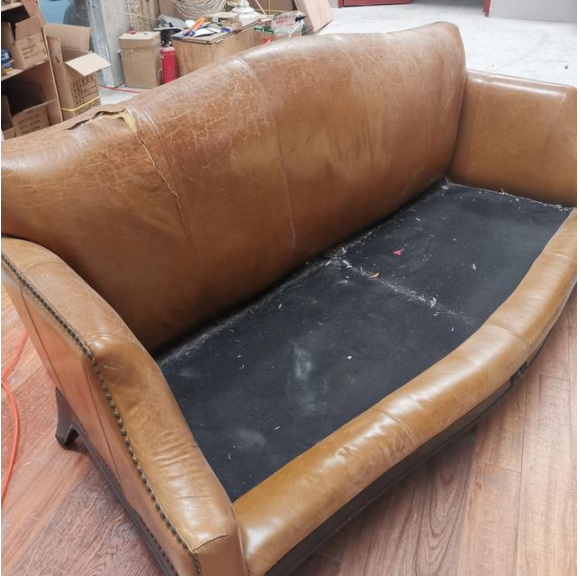 布沙發(fā)維修，什么沙發(fā)適合翻新？