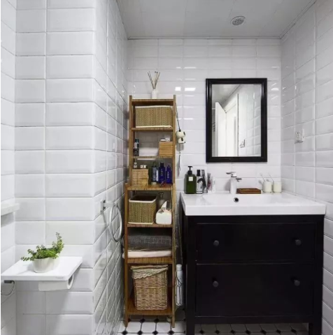 仿古典浴室柜：一個(gè)好用的衛(wèi)生間浴室柜可以這樣設(shè)計(jì)？