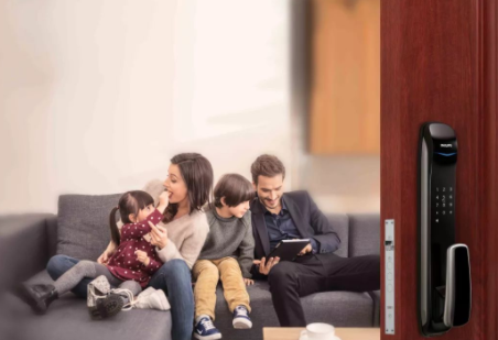 指紋智能鎖加盟：智能鎖的鎖體分哪幾類？各有什么優(yōu)缺點(diǎn)？