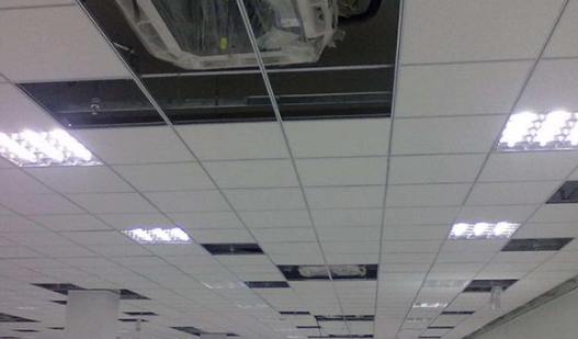 家裝施工工藝：吊頂材料有哪些？硅鈣板吊頂施工方法