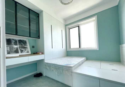 臥室榻榻米裝修效果圖，臥室裝榻榻米實用嗎？