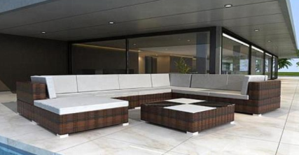 藤編桌椅子：戶(hù)外活動(dòng)的首選家具用品，舒適的藤編椅沙發(fā)組合