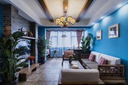 新中式風格家具：剛剛裝好的新中式新房，全屋采用原木家具，相當養(yǎng)眼