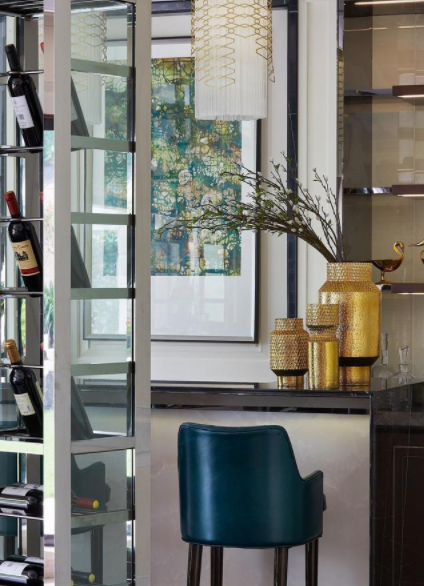 新古典風(fēng)格家具：何為法式風(fēng)格？現(xiàn)代法式與簡(jiǎn)歐有何不同？法式風(fēng)格的特性有哪些？