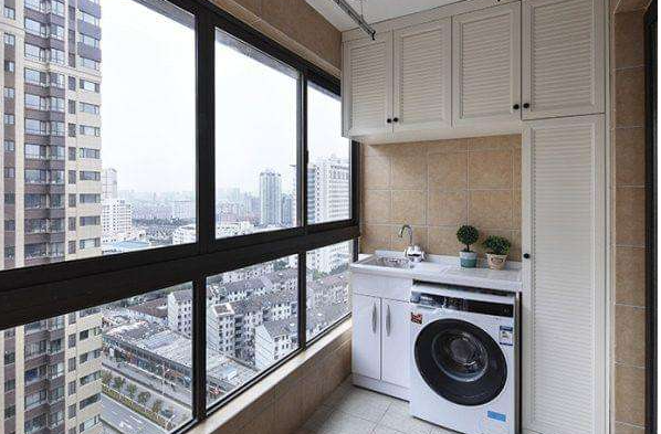 【陽臺儲物柜子定做】陽臺柜怎么設(shè)計好?陽臺柜子設(shè)計方案都有哪些？